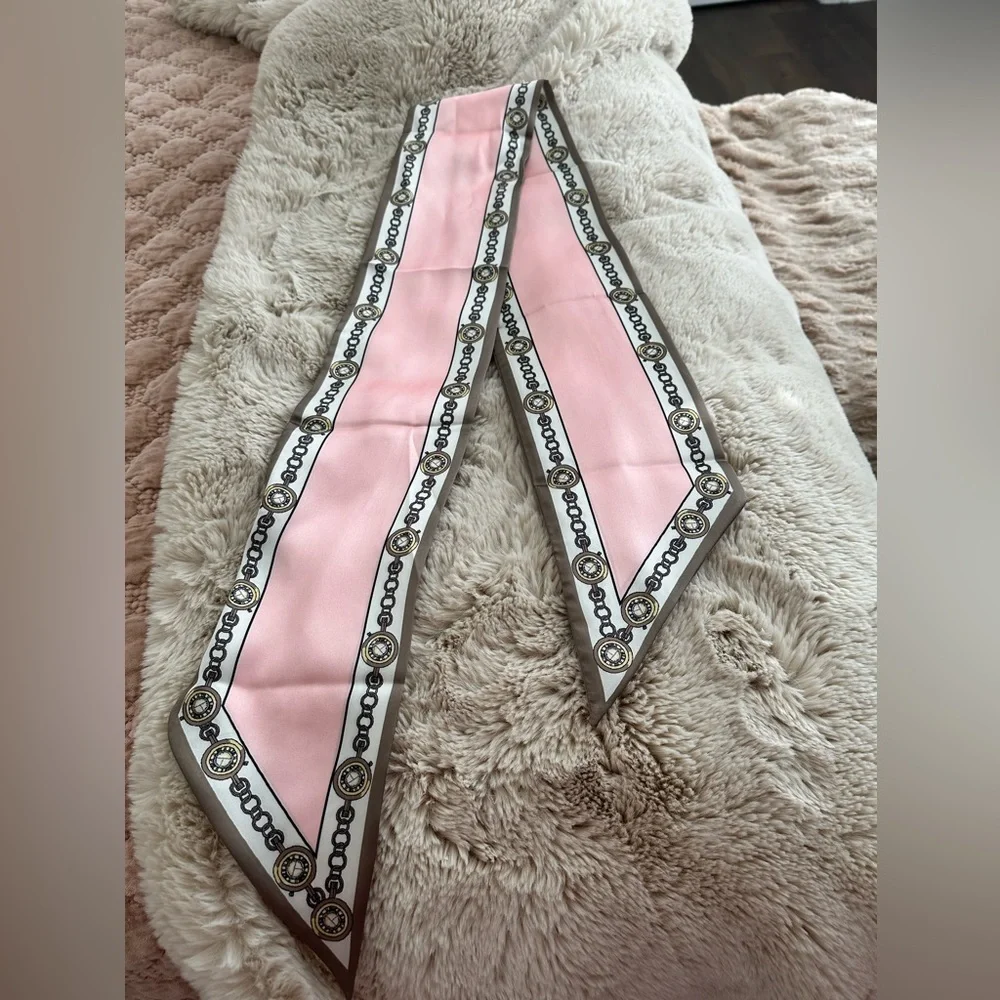 NWOT silky scarf